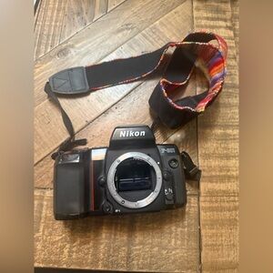 Nikon F-801 Black DSLR 35mm Film Camera Body Only Untested